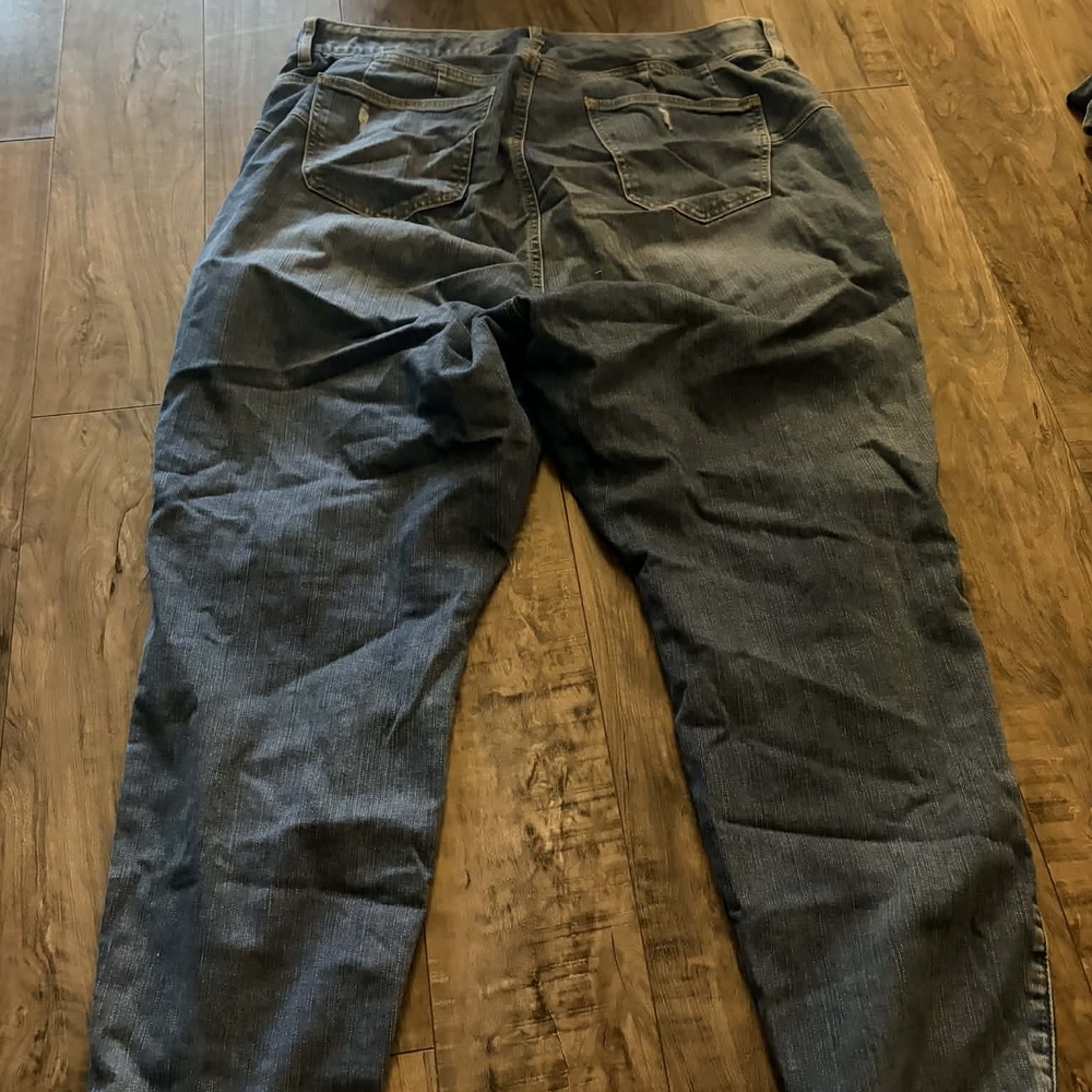 Torrid Women's Distressed Blue Jeans - Picture 2 of 6